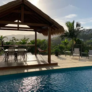 Island Views Airlie Beach