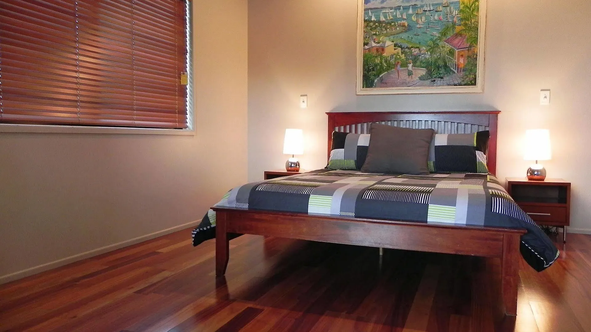 Airlie Waterfront Bed & Breakfast Airlie Beach